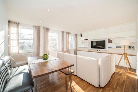 3 bedroom flat to rent, King Street, London W6