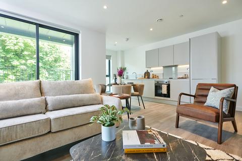 2 bedroom apartment to rent, The Mint, Guildford Guildford GU1