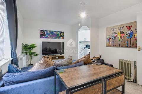 undefined, London Road, Colchester CO6