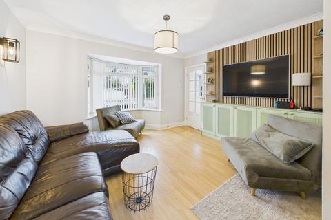 undefined, Adeyfield Gardens, Hemel Hempstead, HP2