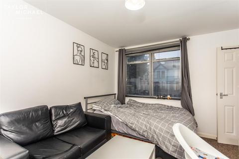 undefined, Elm Grove, Brighton