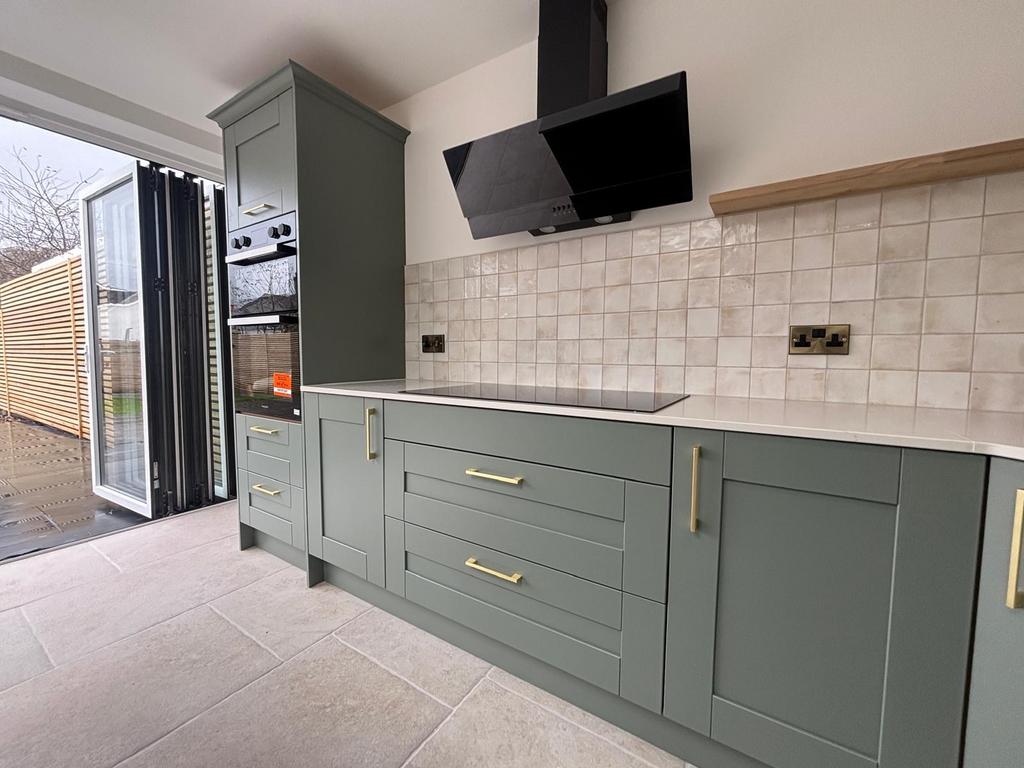 Kitchen (third image)