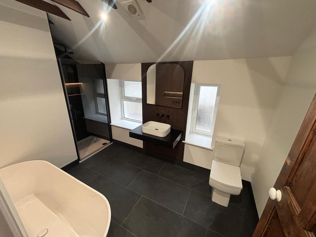 Family bathroom