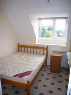 3 bedroom flat to rent, Whiteladies Road, Bristol, BS8