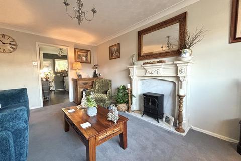 1 bedroom bungalow for sale, Hayfield Avenue, Bredbury