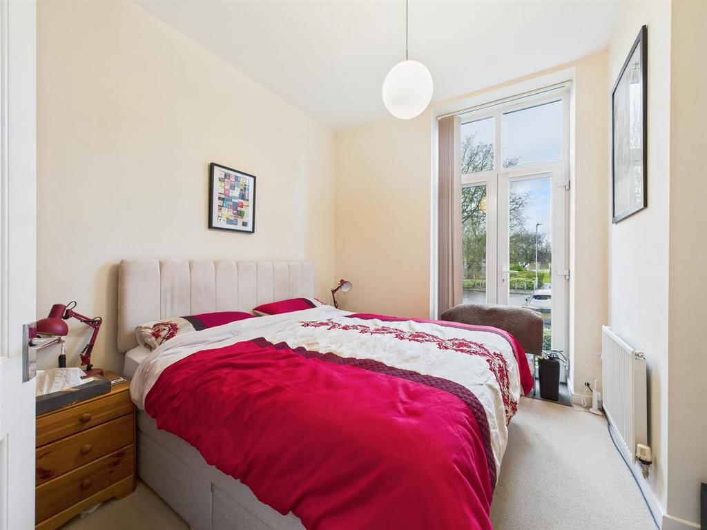 Bedroom: