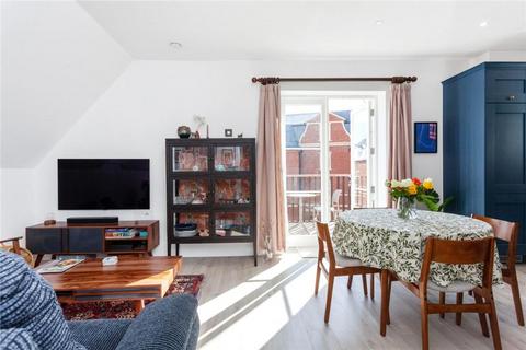 Sassoon Drive, Woburn House, EN4