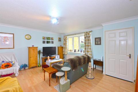 3 bedroom terraced house for sale, Mallard Close, Sundorne Grove, Shrewsbury