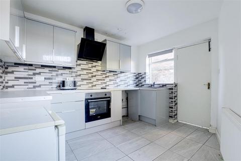3 bedroom end of terrace house for sale, Loscoe Road, Carrington NG5