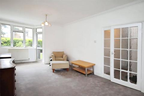 undefined, Windlesham Grove, London, SW19