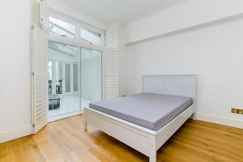 2 bedroom flat for sale, Cornwall Gardens, London, SW7