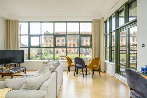 2 bedroom flat for sale, Somerville Avenue, London SW13