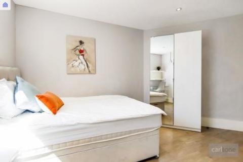 Studio to rent, Lithos Road, London NW3