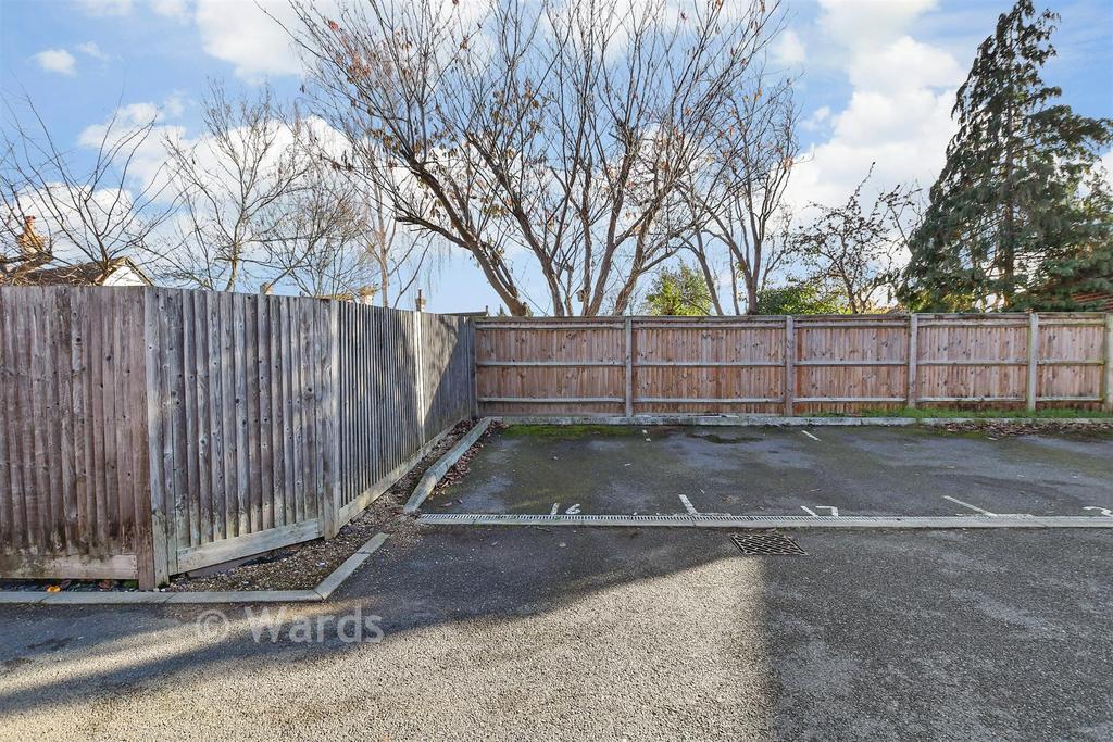Driveway/Parking