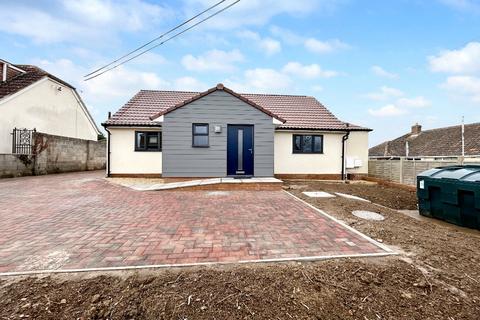 3 bedroom bungalow to rent, Woolavington Hill, Woolavington, Bridgwater, Somerset, TA7