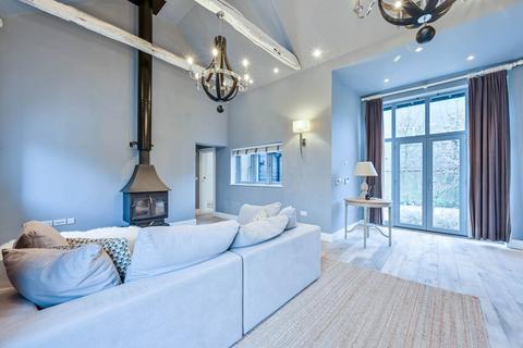 3 bedroom barn conversion for sale, Brook Farm, Worplesdon, Guildford, GU3