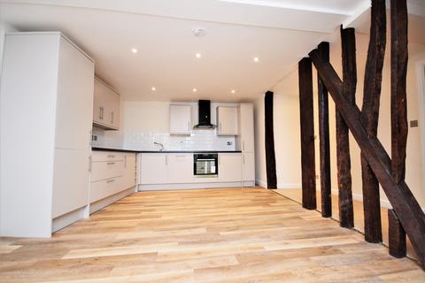 1 bedroom apartment to rent, High Street, Essex CB10