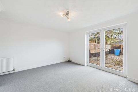 2 bedroom terraced house for sale, Glebe Road, East Yorkshire HU7