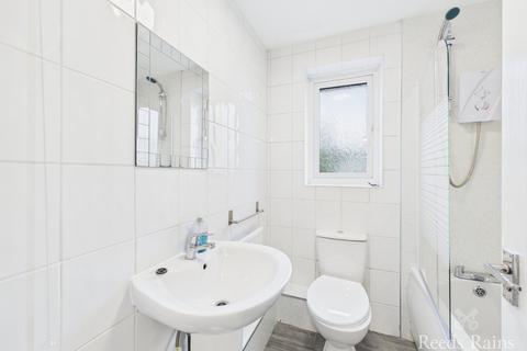 2 bedroom terraced house for sale, Glebe Road, East Yorkshire HU7