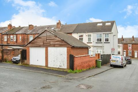 undefined, Leeds Road, West Yorkshire WF1