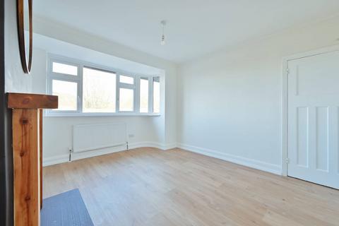 undefined, Courtlands Drive WD17, Watford, WD17