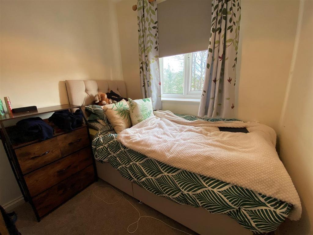 Bedroom2.jpg
