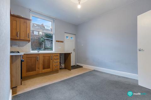 3 bedroom end of terrace house to rent, 57 Wood Road, Hillsborough, S6 4LW