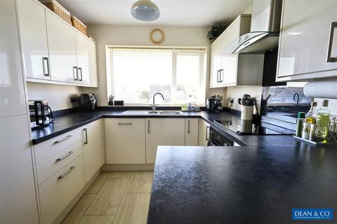 undefined, Broad Rig Avenue, Hove