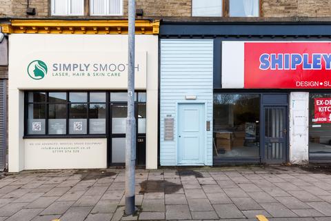 undefined, Briggate, Shipley BD17