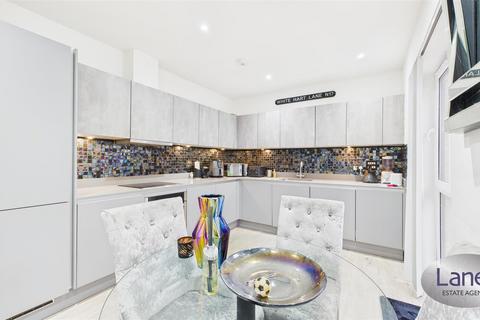 undefined, Markwick Avenue, Cheshunt,