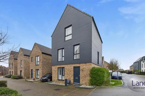 Markwick Avenue, Cheshunt,