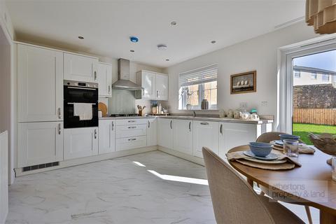 4 bedroom detached house for sale, Meadow View Close, Worsthorne, Burnley