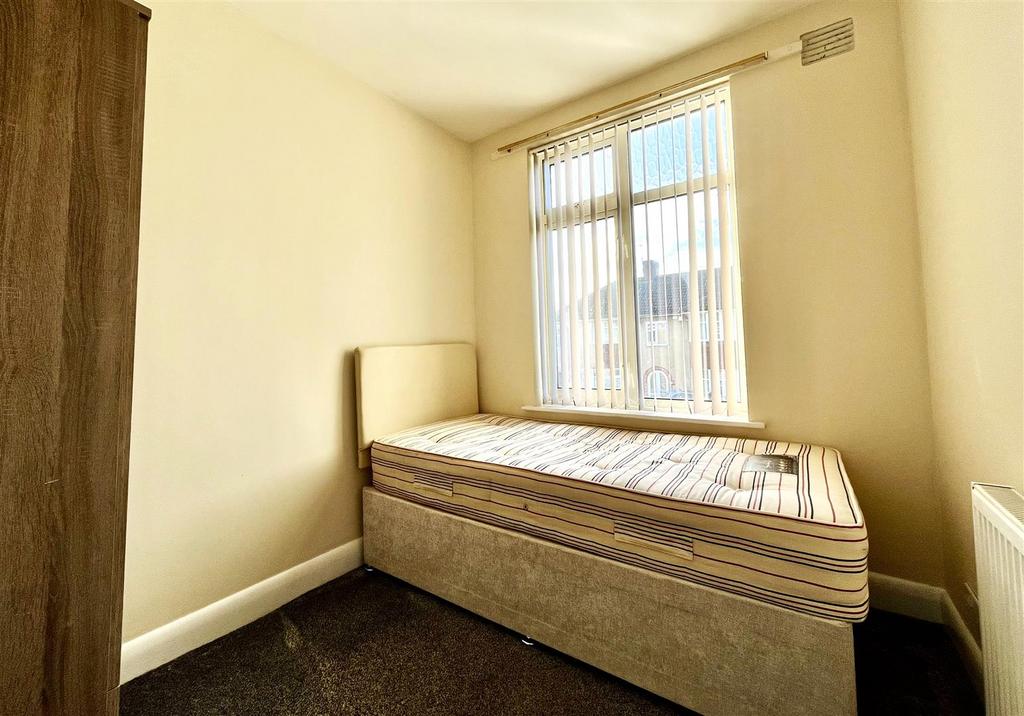 Bedroom 3 .jpeg