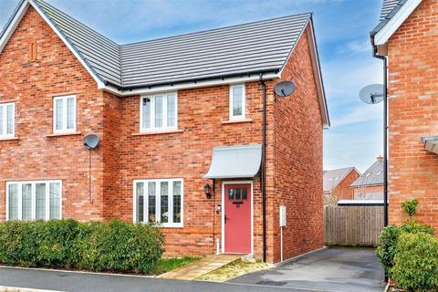 2 bedroom semi-detached house for sale, Christ Church Way, Evesham WR11