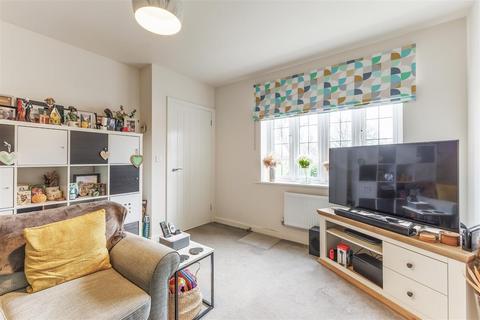 2 bedroom semi-detached house for sale, Christ Church Way, Evesham WR11