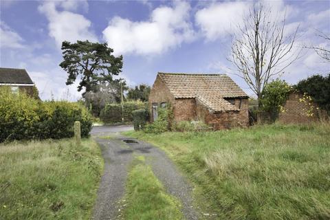 undefined, Kettlethorpe Road, Laughterton, Lincoln