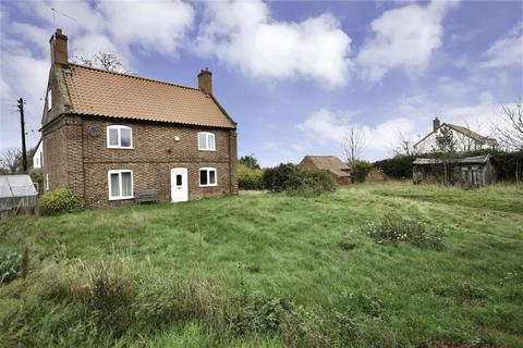undefined, Kettlethorpe Road, Laughterton, Lincoln