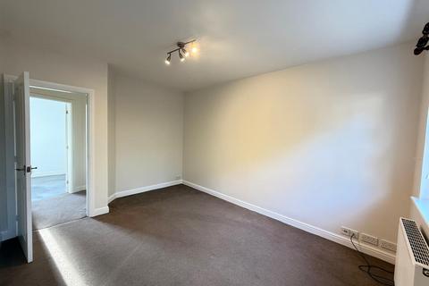 2 bedroom ground floor flat to rent, Hyde Bank Road, High Peak