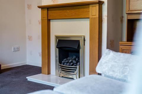 3 bedroom semi-detached house for sale, Summer Crescent, Telford TF2