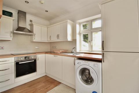 undefined, Charlton Mews, Hull