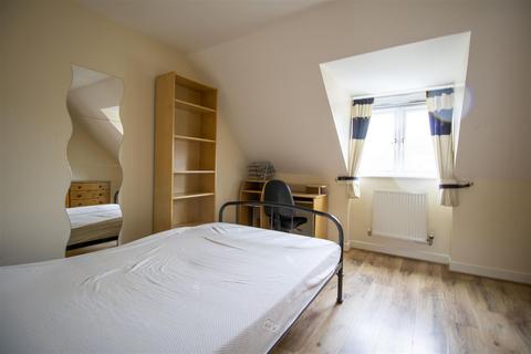 undefined, Woodvale, Kingsway