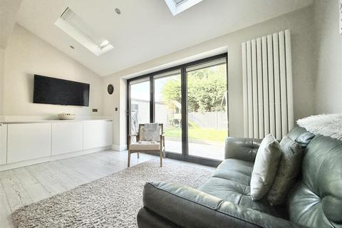 3 bedroom semi-detached house for sale, Brook Gardens, Glen Parva LE2