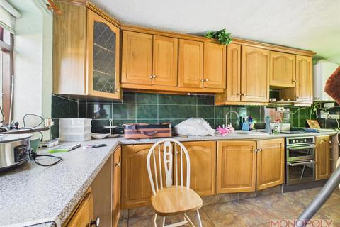 3 bedroom terraced house for sale, Fifth Avenue, Llay, Wrexham