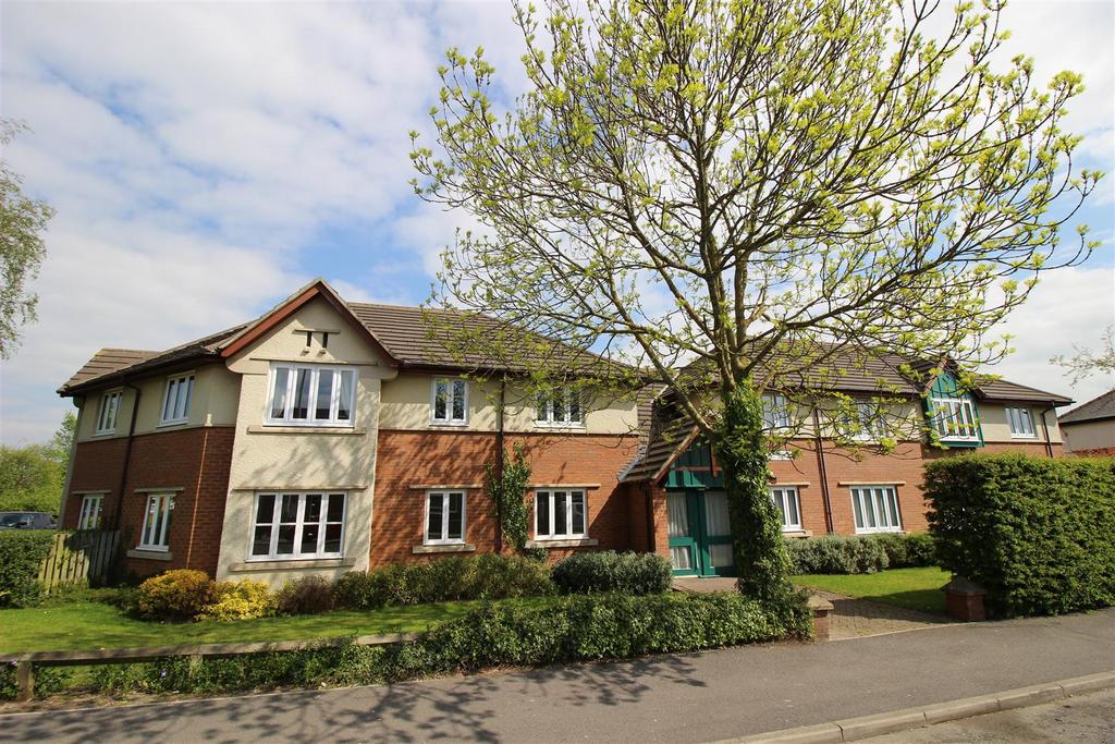 5 Bourne Court