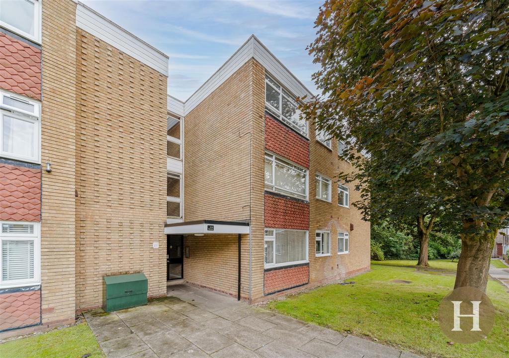 Hadleigh Estate Agents-18.jpg