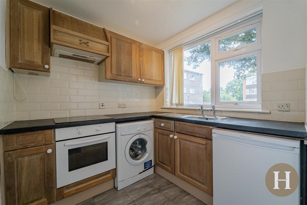 Hadleigh Estate Agents-12.jpg