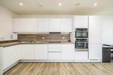 2 bedroom flat to rent, Moorhen Drive, London NW9
