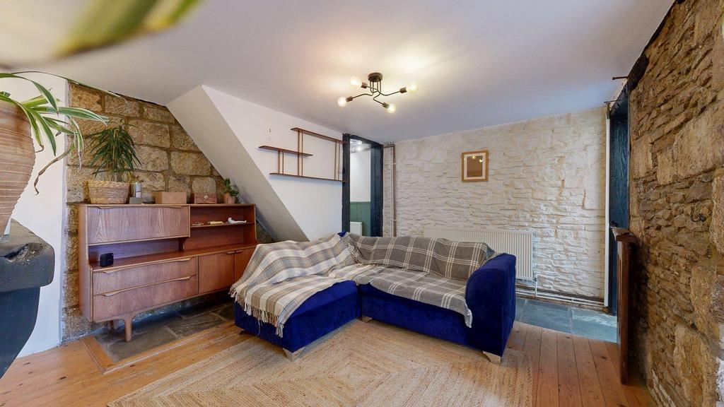 -Southwell-Street-11112025 160251.jpg