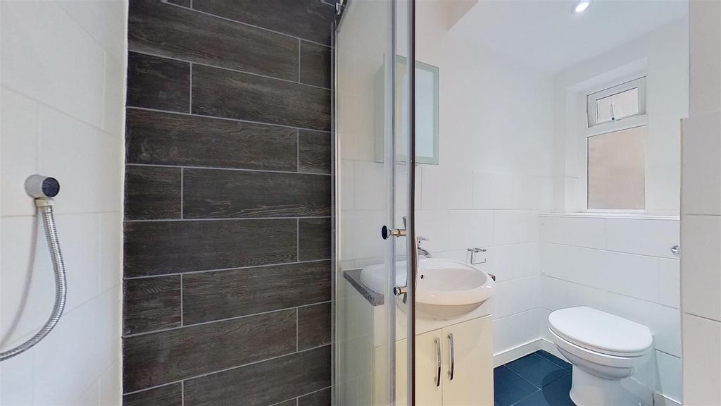Fff-Brodrick-Road-Wandsworth-SW17-09302021 190835.