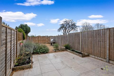 undefined, Larkspur Drive, Evesham WR11